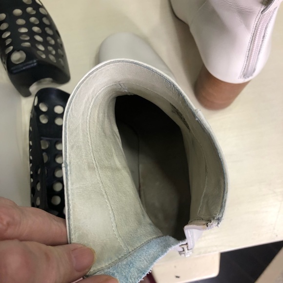 Sandro Sacha Ankle Bootie - Picture 10 of 12